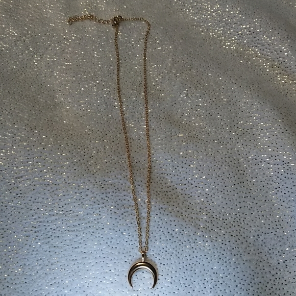 🌞📿NEW CHIC BOHEMIAN CRESCENT NECKLACE - Picture 2 of 6